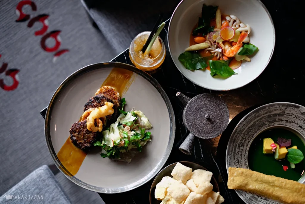 Demam 'Hyper-Local Fusion': Ketika Street Food Legendaris Jakarta Disulap Menjadi Menu Fine Dining Berbasis Teknologi Fermentasi Modern